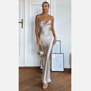 ZARA NEW WOMAN MIDI STRAPPY SATIN CAMISOLE DRESS Backless Neutral Maxi Gown M